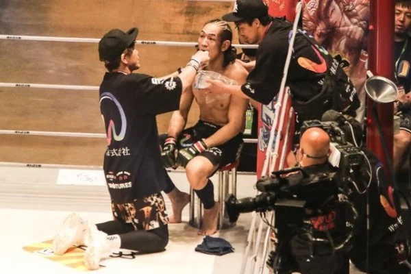 勒克莱尔蒙扎主场称雄 法拉利策略组导演经典胜利
